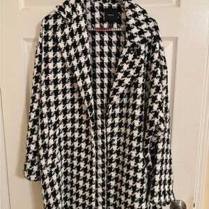 Forever 21 Black and White Houndstooth Open-Front Blazer
